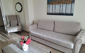 Nafpaktos Beach Luxury Suites